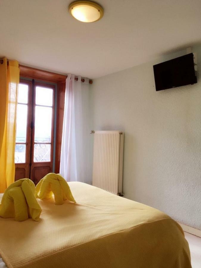 Gite Les Cariolettes Font-Romeu-Odeillo-Via Exterior photo
